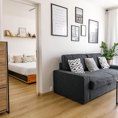 Fougasses Apartment Frejus Bagian luar foto