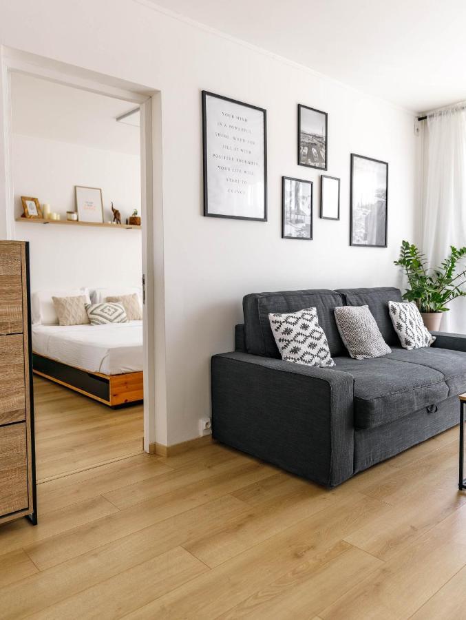 Fougasses Apartment Frejus Bagian luar foto