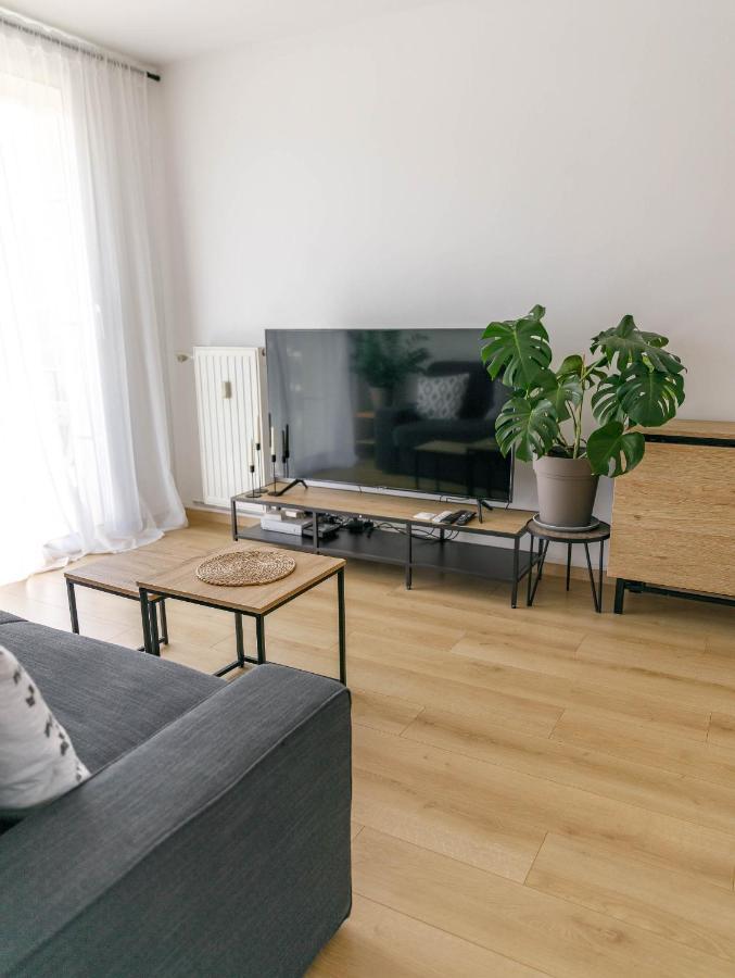 Fougasses Apartment Frejus Bagian luar foto